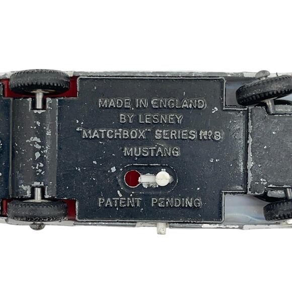 Vintage Matchbox Lesney Ford Mustang No. 8 Diecast Model Car White 1960s - Picture 8 of 10